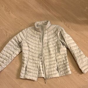 32 Degrees Women's Light Gray Puffer Jacket